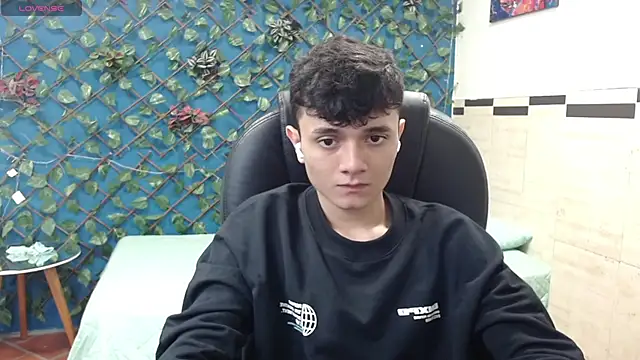 Waturox online show from 02.14.25