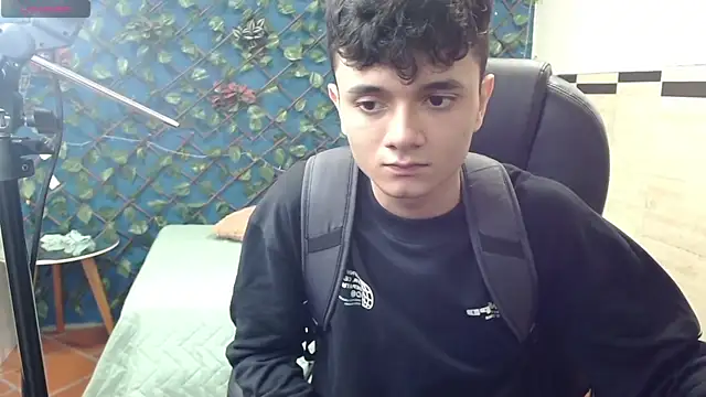 Waturox online show from 02.15.25