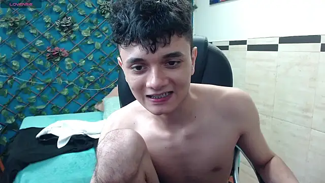 Waturox online show from 03.23.25