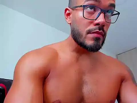 Alexander Martines online show from 04.17.26