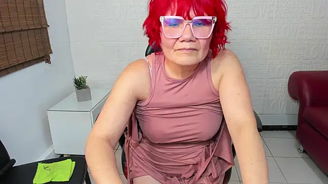 Salomeediaz  online show from 02.26.25