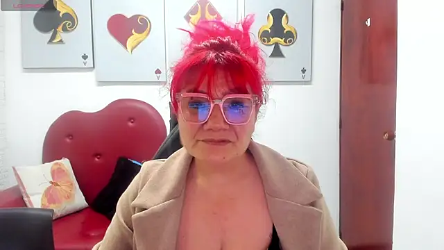 Salomeediaz  online show from 11.28.25