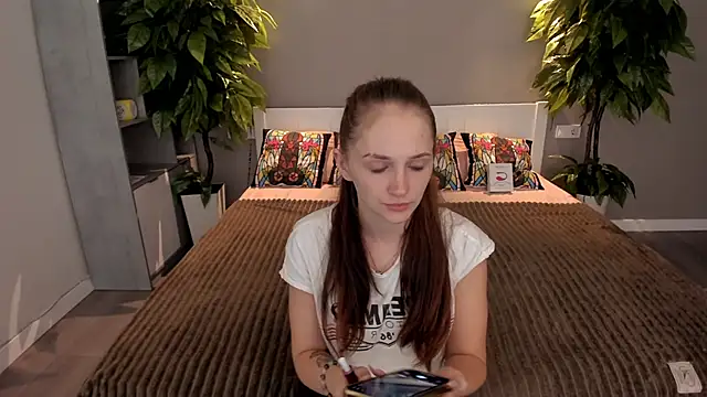 PamelaXX  online show from 09.27.25