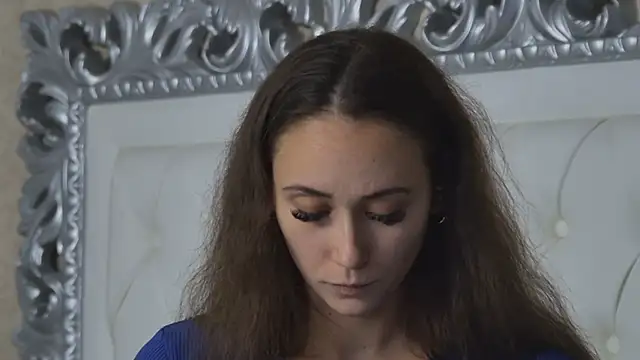 AliceMunro online show from 09.19.25