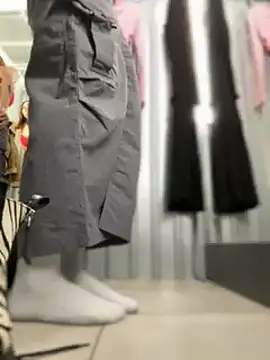 Snapshot of Accole chatting on 01.26.25 Accole online show from 01.26.25