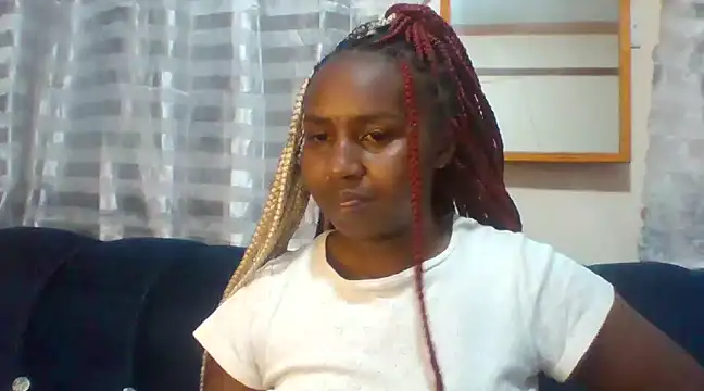 Snapshot of Sexxycheeks- chatting on 12.17.24 Sexxycheeks- online show from 12.17.24