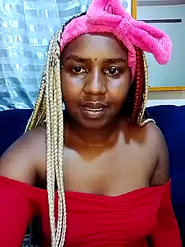 Snapshot of Sexxycheeks- chatting on 01.04.25 Sexxycheeks- online show from 01.04.25