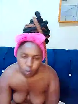 Snapshot of Sexxycheeks- chatting on 02.22.25 Sexxycheeks- online show from 02.22.25