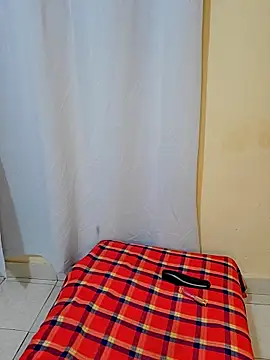 Snapshot of Sexxycheeks- chatting on 09.12.25 Sexxycheeks- online show from 09.12.25