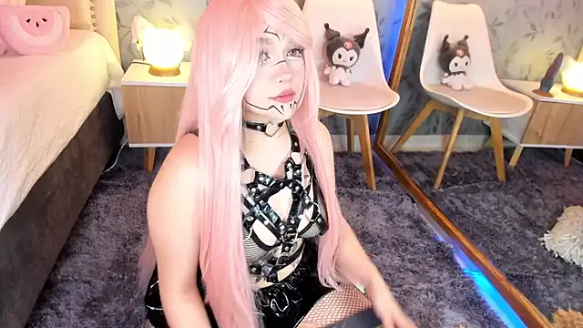 DanielaRuizz online show from 02.23.25