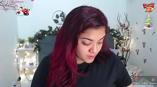 Snapshot of KathyGonzalez chatting on 12.27.24 KathyGonzalez online show from 12.27.24