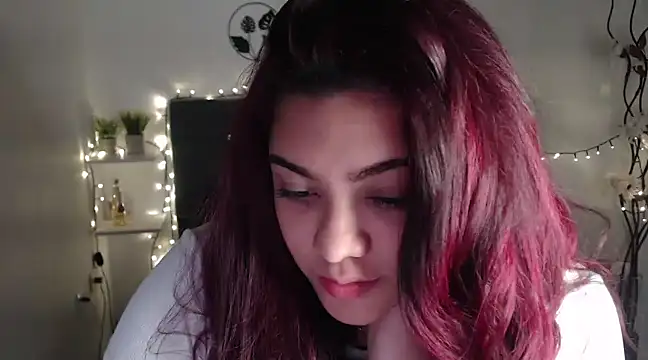 Snapshot of KathyGonzalez chatting on 01.15.25 KathyGonzalez online show from 01.15.25