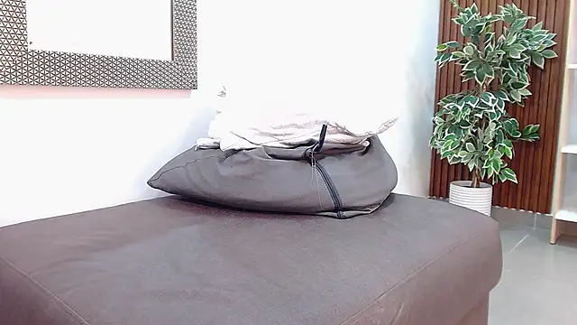  Daneshka online show from 01.28.25