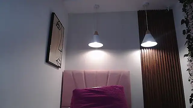  Daneshka online show from 10.24.25