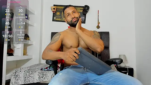 Snapshot of MattRodriguez9 chatting on 11.29.25 MattRodriguez9 online show from 11.29.25