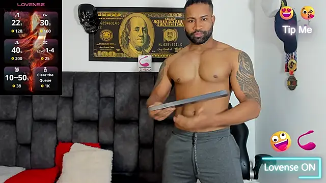 Snapshot of MattRodriguez9 chatting on 02.14.26 MattRodriguez9 online show from 02.14.26