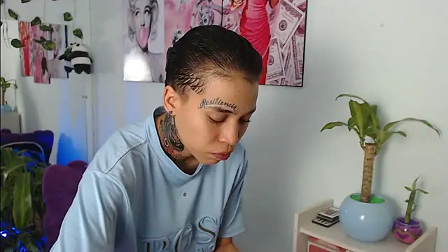 Jonesliam23 online show from 03.19.25