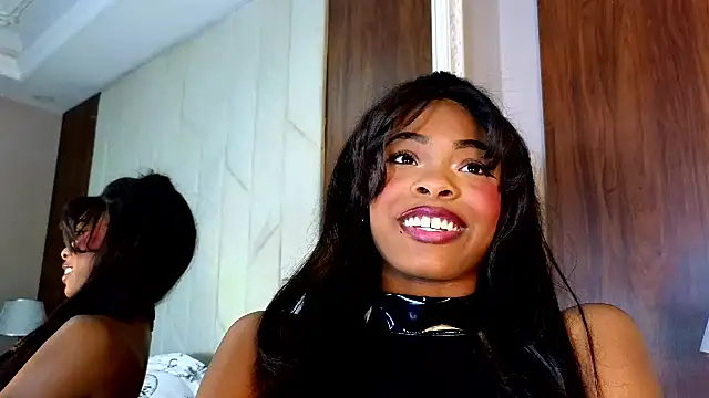 adaraSmiith online show from 12.03.24