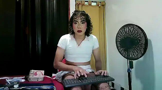 kimmiemm online show from 01.08.25