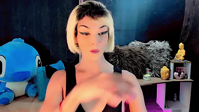 Snapshot of the-horus-girl chatting on 01.15.25 the-horus-girl online show from 01.15.25