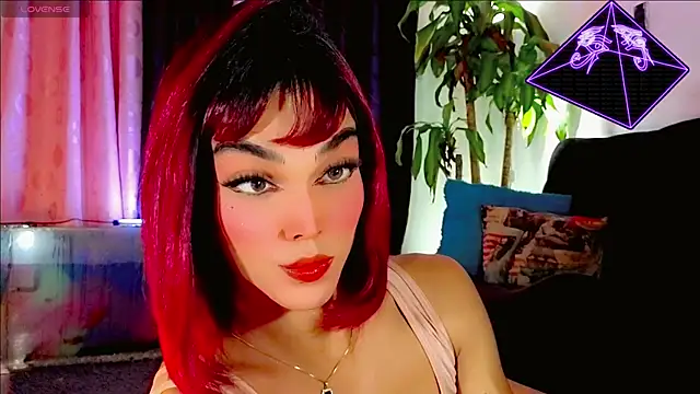 Snapshot of the-horus-girl chatting on 05.02.26 the-horus-girl online show from 05.02.26