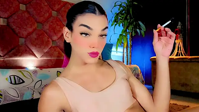 Snapshot of the-horus-girl chatting on 05.14.26 the-horus-girl online show from 05.14.26