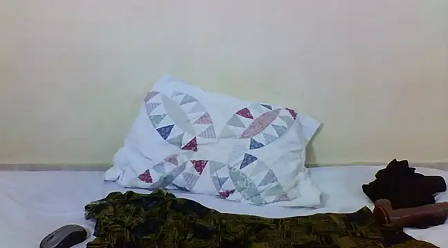 preettys56 online show from 02.23.25