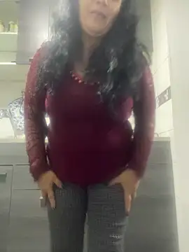 Sweeetness Milf online show from 09.19.25