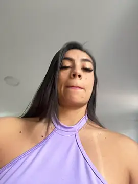 LauraCadwell online show from 12.17.25