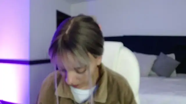 Snapshot of peyton_golden1 chatting on 02.21.26 peyton golden1 online show from 02.21.26