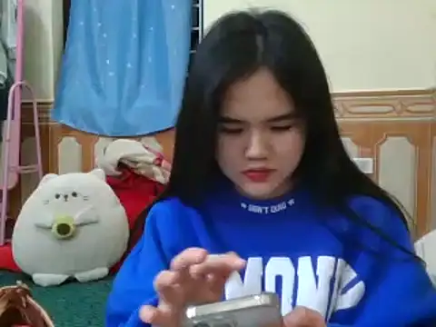 Yin-girl online show from 01.09.25