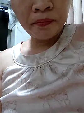 Snapshot of _Mira_69_ chatting on 04.25.26 Mira 69 online show from 04.25.26