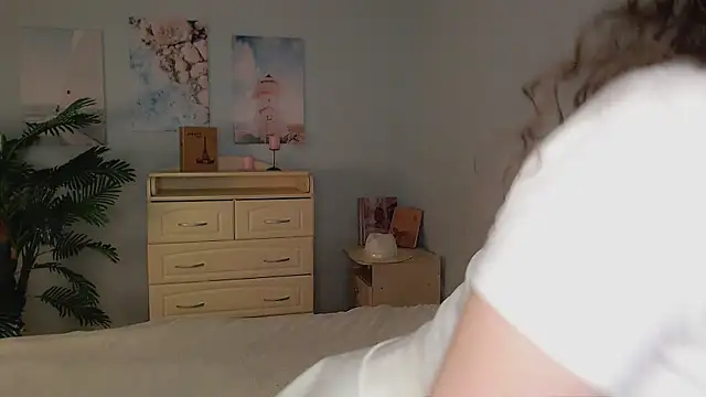 cosmosbaby online show from 09.13.25