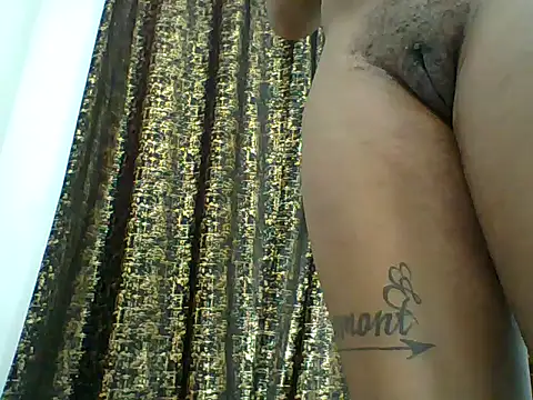 PrettyPrincess14 online show from 11.14.25