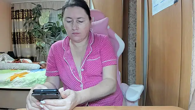 Snapshot of Tatyana51 chatting on 12.05.24 Tatyana51 online show from 12.05.24