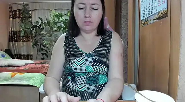 Snapshot of Tatyana51 chatting on 01.08.25 Tatyana51 online show from 01.08.25