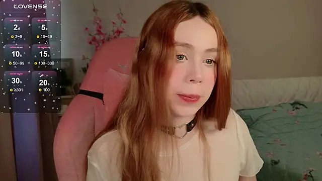 Snapshot of evangeli1na chatting on 07.14.26 evangeli1na online show from 07.14.26
