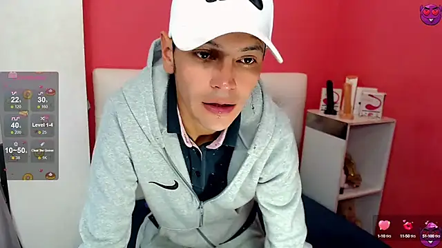  snopyy  online show from 02.20.25