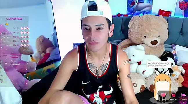  snopyy  online show from 02.27.25