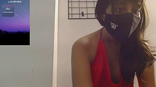 Snapshot of shimoona chatting on 02.15.25 shimoona online show from 02.15.25