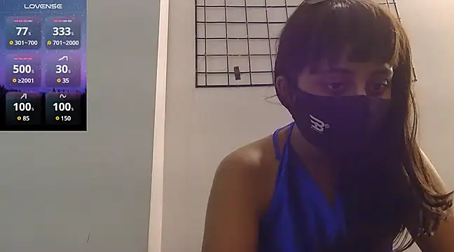 Snapshot of shimoona chatting on 02.19.25 shimoona online show from 02.19.25