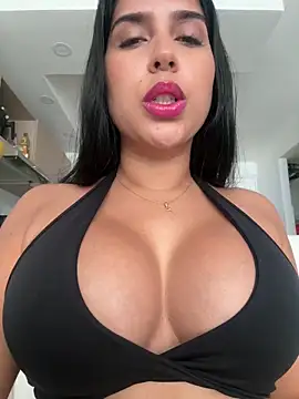 NiaSoler online show from 02.16.26