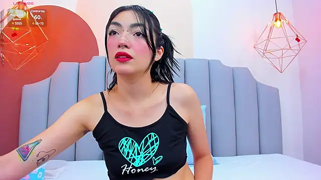 ThailyCherry online show from 01.10.25