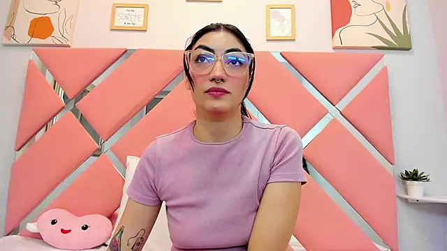 ThailyCherry online show from 03.20.25