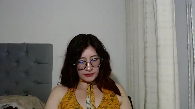 Snapshot of mariana124- chatting on 01.08.25 mariana124- online show from 01.08.25