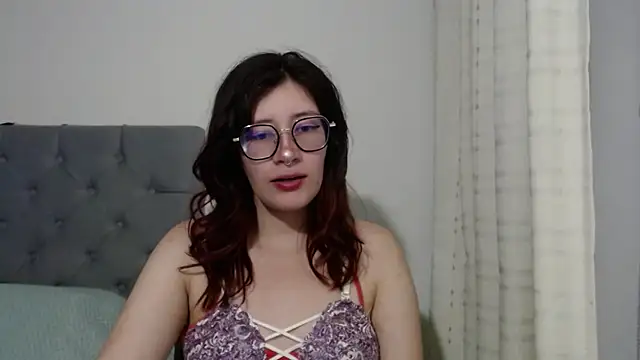 Snapshot of mariana124- chatting on 01.31.25 mariana124- online show from 01.31.25