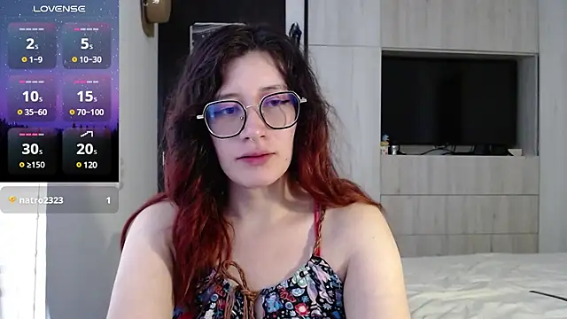 Snapshot of mariana124- chatting on 02.20.25 mariana124- online show from 02.20.25