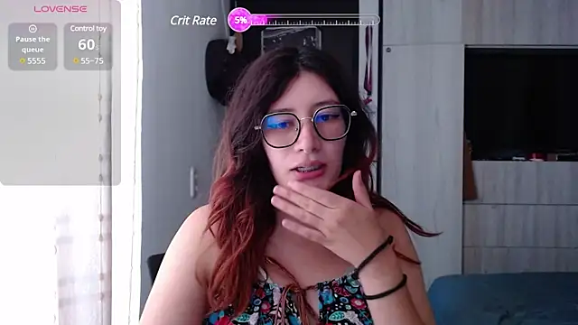 Snapshot of mariana124- chatting on 03.21.25 mariana124- online show from 03.21.25