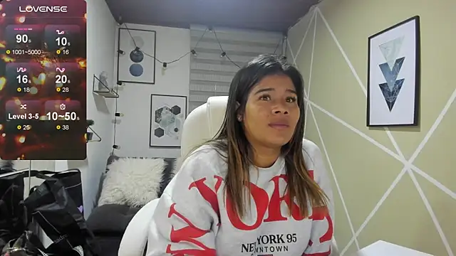 Enma  clark online show from 12.05.25