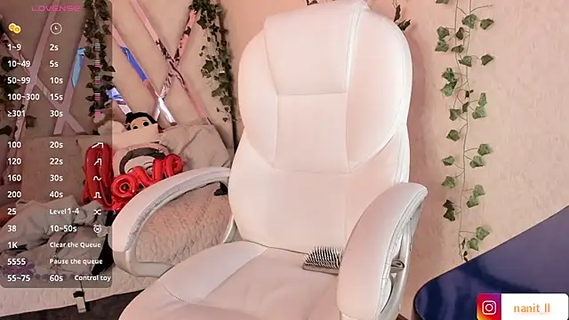 Punkys  online show from 11.24.25